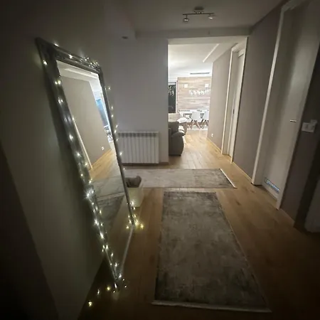 Sarajevo Residence דירה *